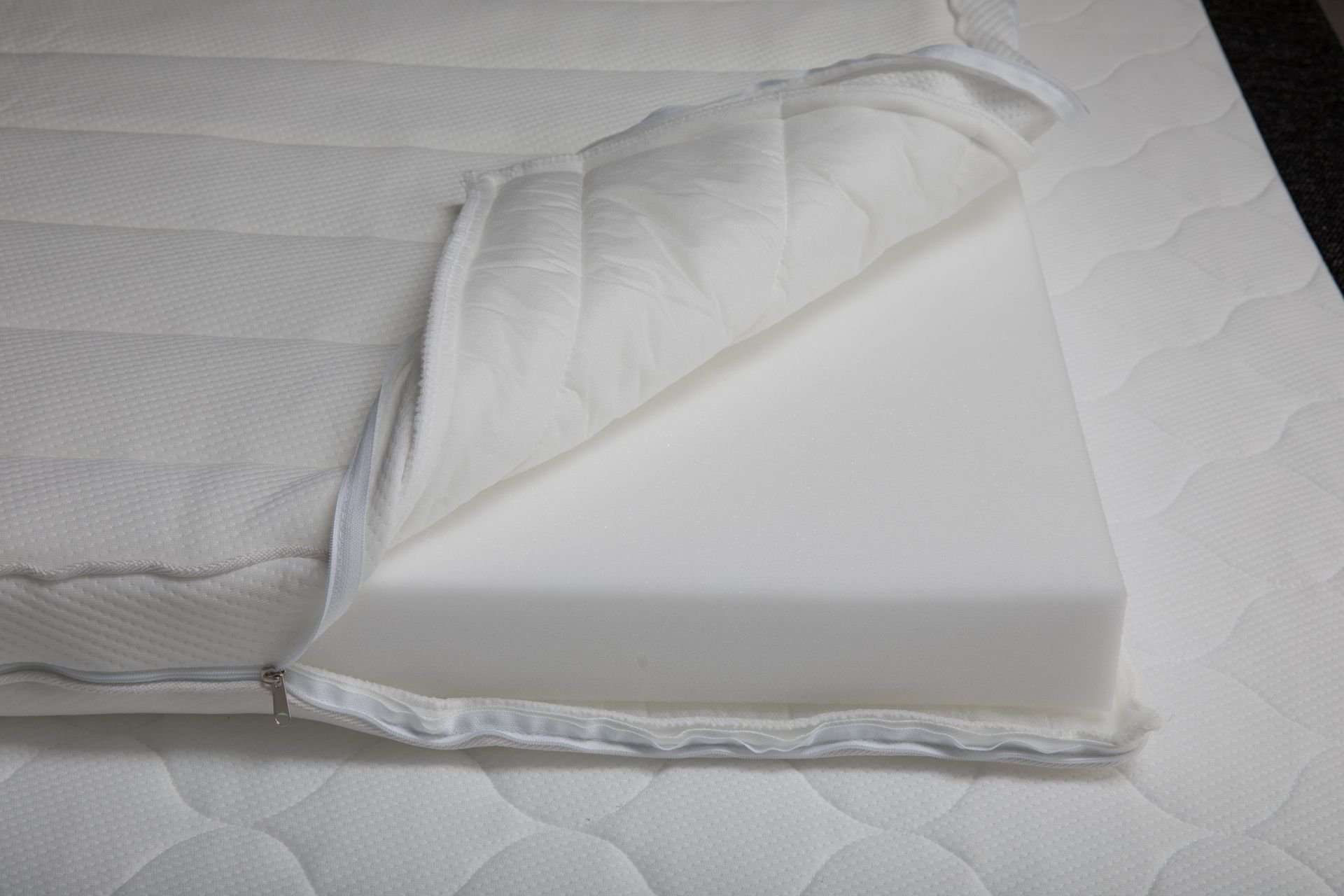 B&auml;ddmadrass B&auml;ddmadrass 105x210 Visko-skum 45 kg/m&sup3; 105x210 -