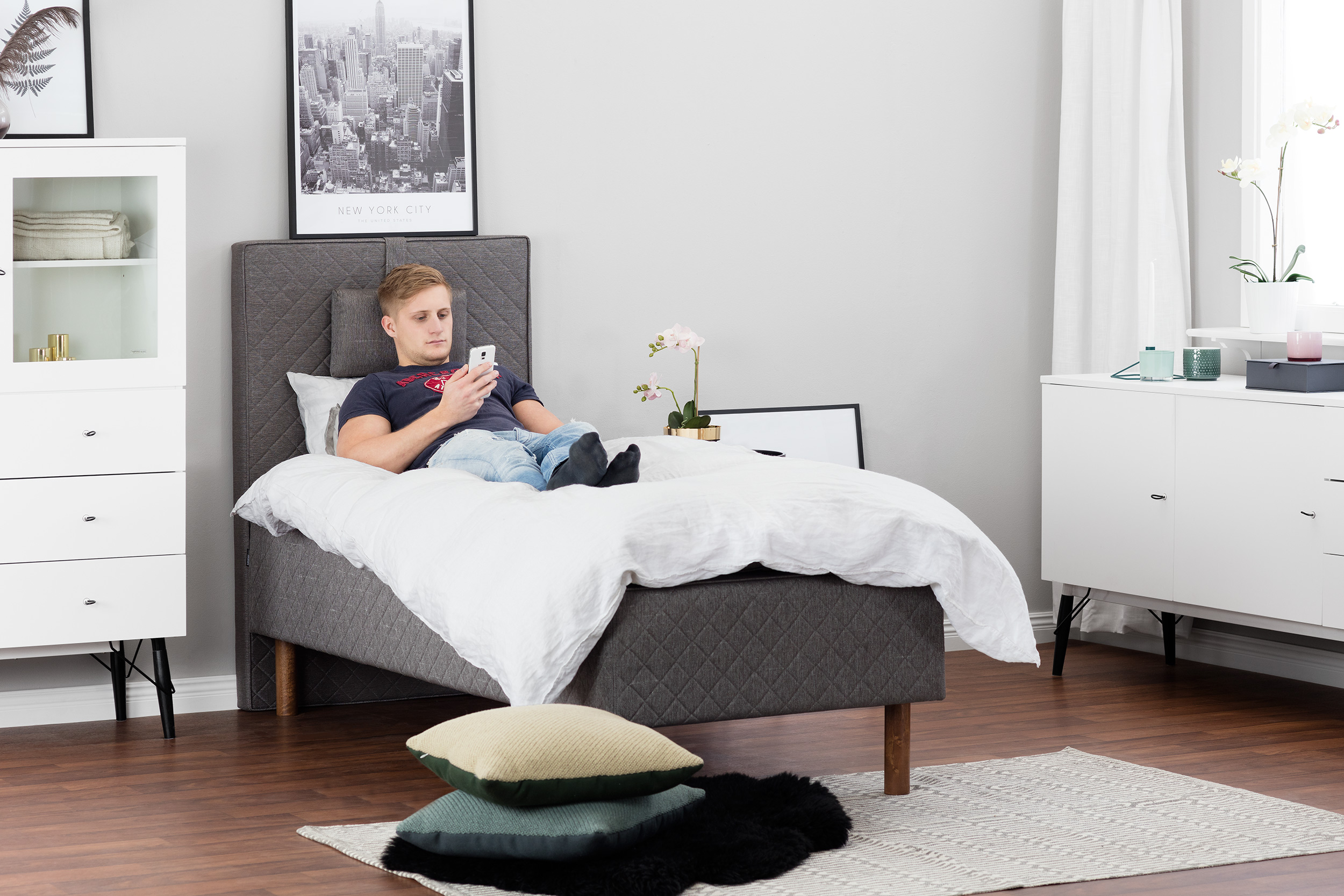 Ramsäng Kilmer 90x200 Grå
