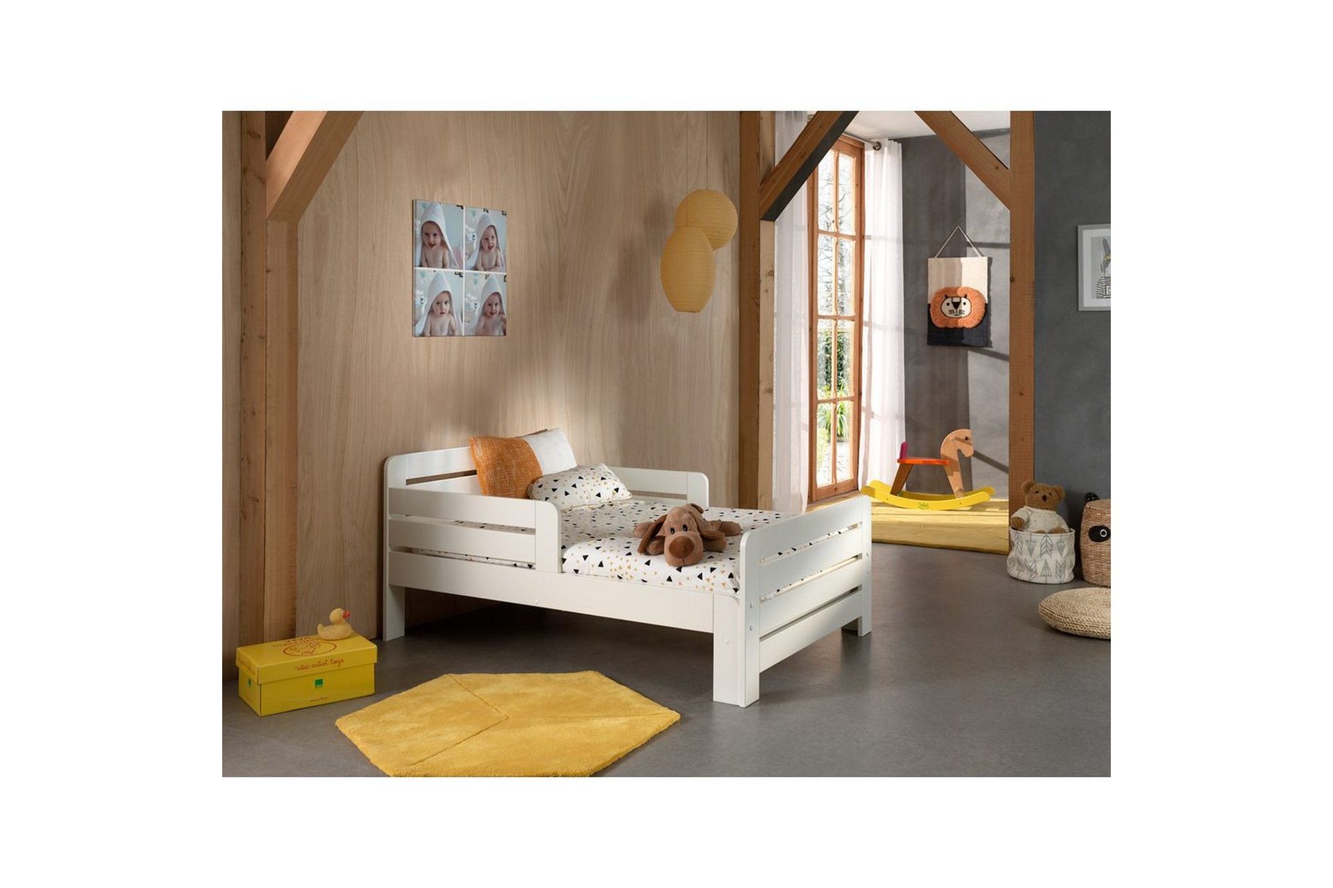 S&auml;ng med madrass Jumper -