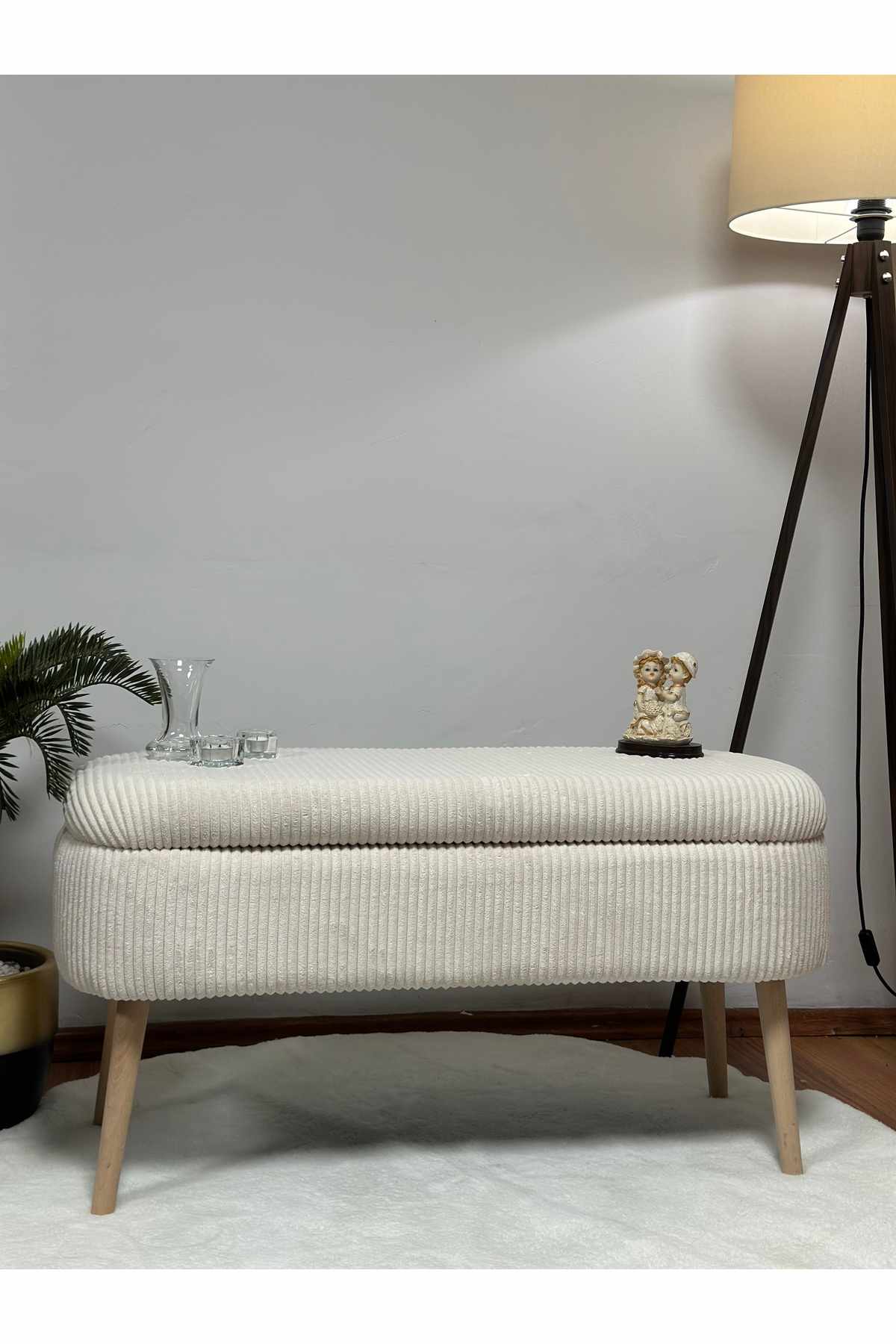 Armenia Sittpuff -