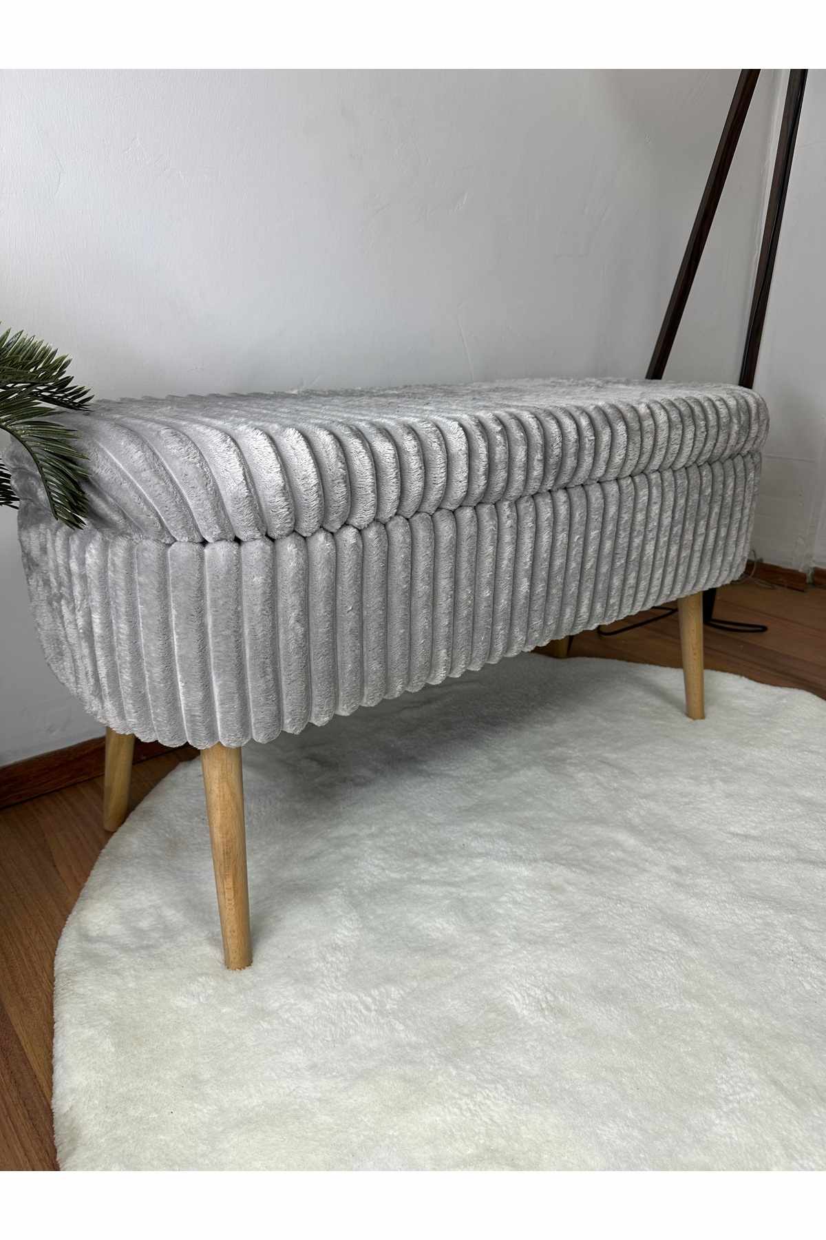 Armenia Sittpuff -