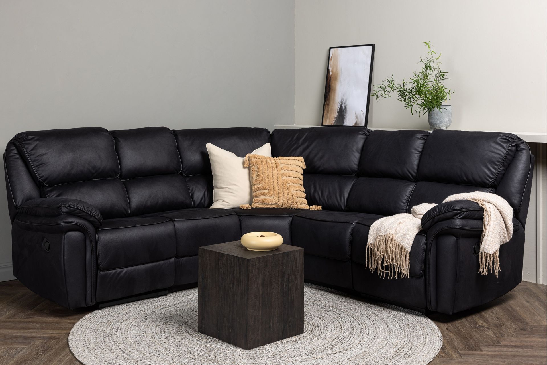 venture-home-saranda-recliner-sofa-sort-m-bler-trademax