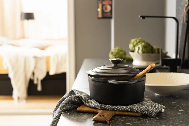 Orrefors Jernverk Gryta 2,8L Gjutjärn - 22x10cm Svart - Servering & matlagning - Gryta & kastrull - Gryta