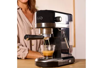 Espressomaskin Solac Taste Slim - Svart - Servering & matlagning - Köksmaskin - Kaffemaskin & kaffetillbehör - Espressomaskiner