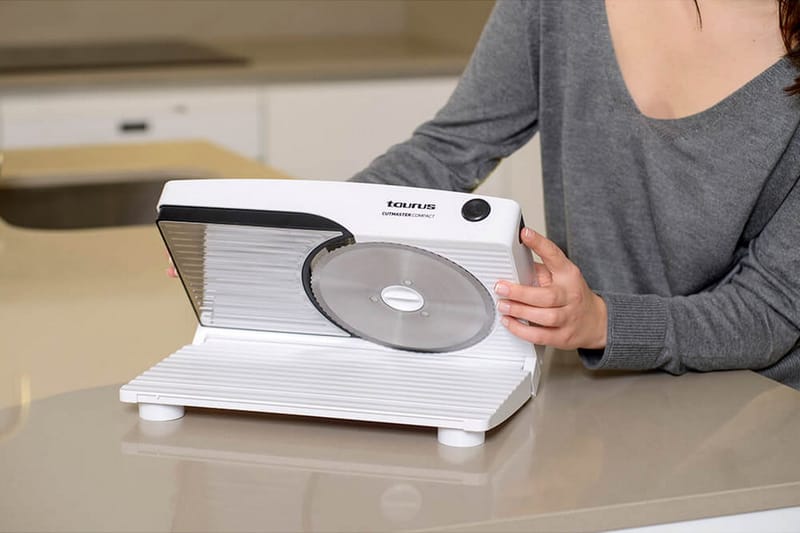 Skärmaskin Taurus Cutmaster Compact 100W 17 cm - Silver - Servering & matlagning - Köksmaskin - Skära & mala - Skärmaskin