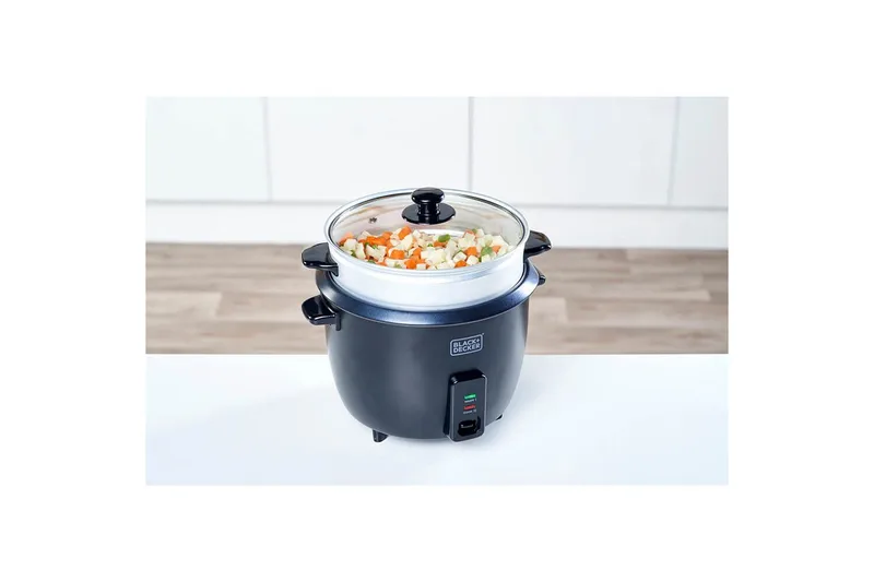 Riskokare Black+Decker 1.8L Svart - Svart - Servering & matlagning - Köksmaskin - Värma & koka - Riskokare