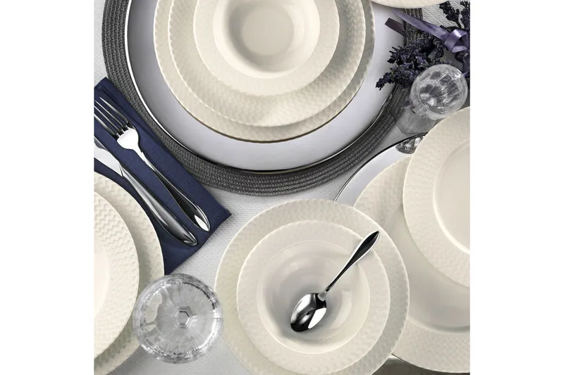 Adine Middagsservis 24 Delar Porslin - Vit - Servering & matlagning - Porslin