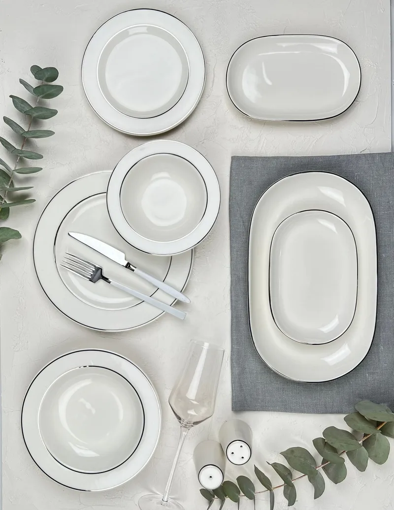 Platin Middagsservis (53 delar) 53x33x36 cm - vit/silver - Servering & matlagning - Porslin