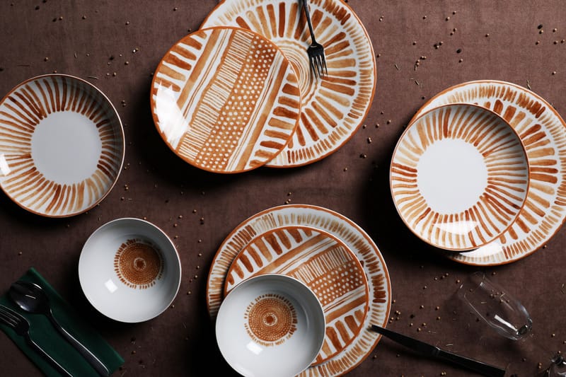 Servis Masar, Brun/Vit