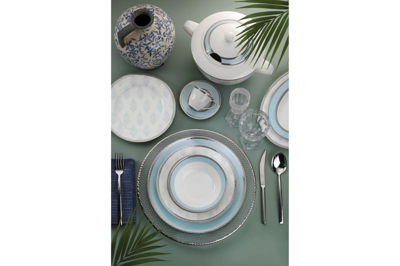 Servis Mayur, Flerfärgad