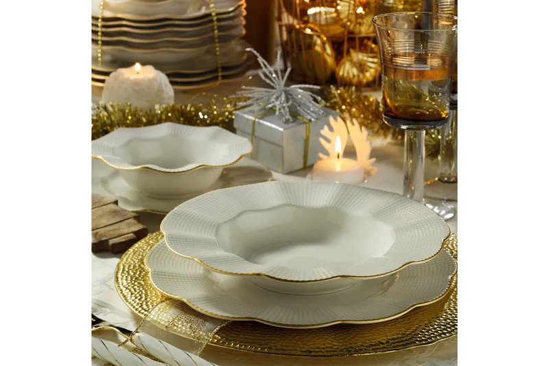 Adine Middagsservis 24 Delar Porslin - Creme/Guld - Servering & matlagning - Tallrikar & skålar