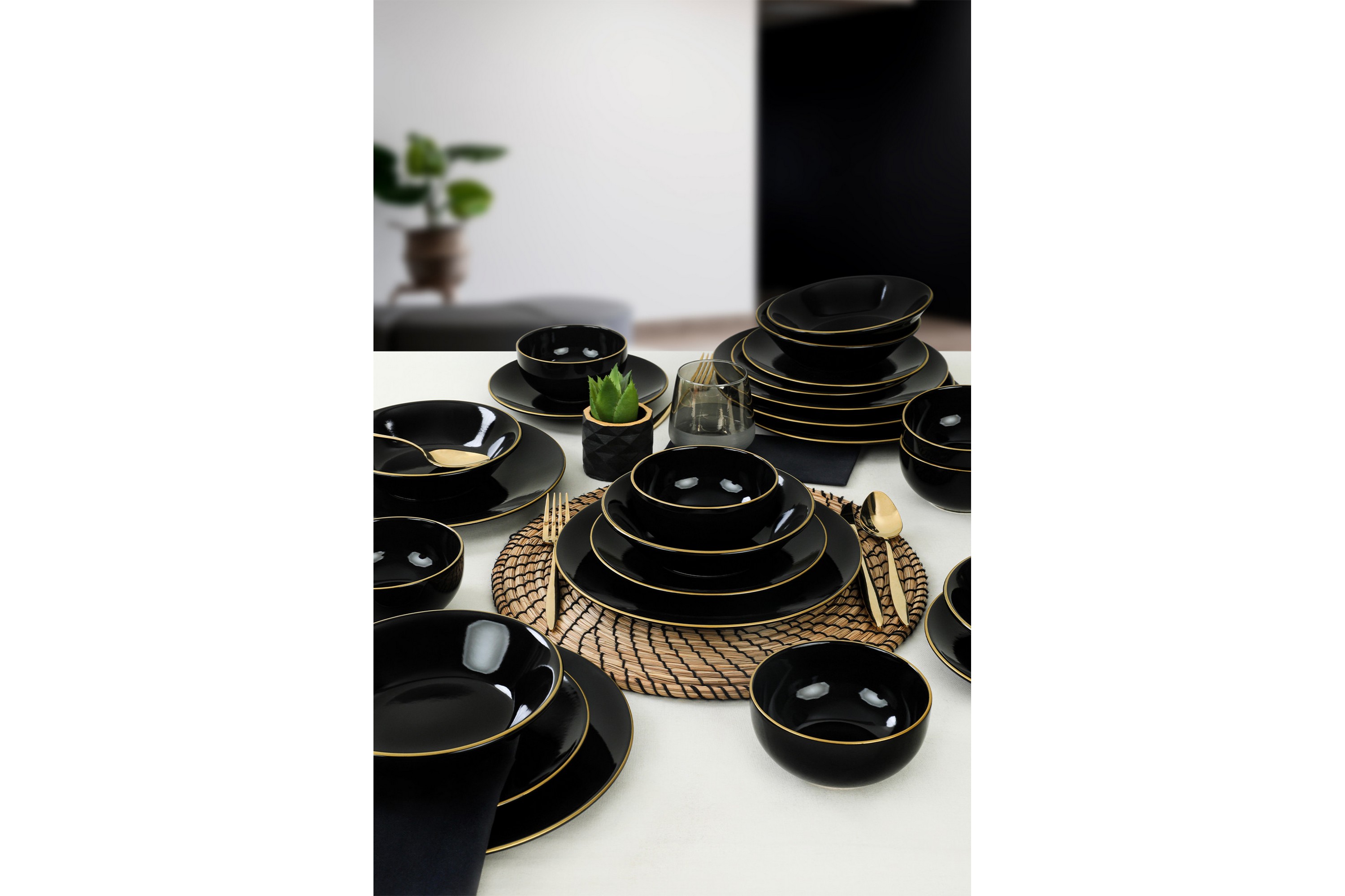 Servis Maman 26 cm Svart/Guld