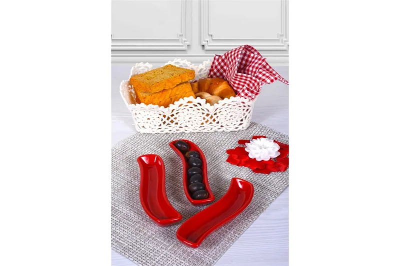 Tallriksset 3-pack - Röd - Servering & matlagning - Tallrikar & skålar - Tallrikar set