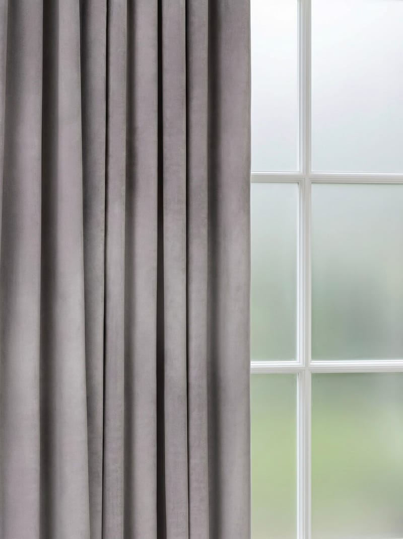 Gardin Elsa 140x250 cm - Silver - Textil & mattor - Gardiner - Gardinlängder - Veckbandslängder