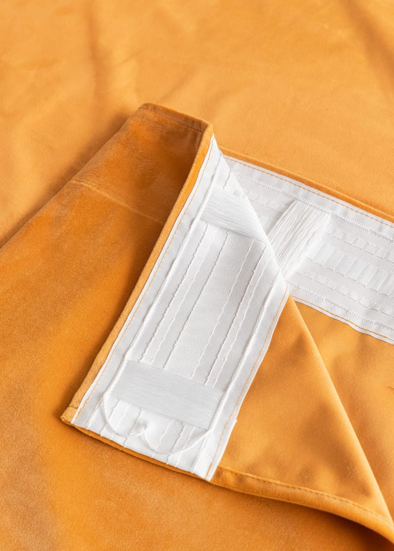 Gardin Elsa 140x250 cm - Yellow - Textil & mattor - Gardiner - Gardinlängder - Veckbandslängder