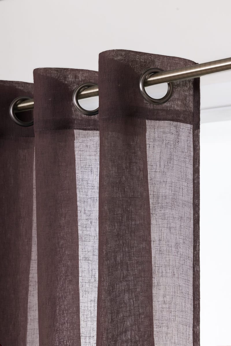 Gardin Felicia 140x240 cm - Mole - Textil & mattor - Gardiner - Gardinlängder - Öljettgardiner