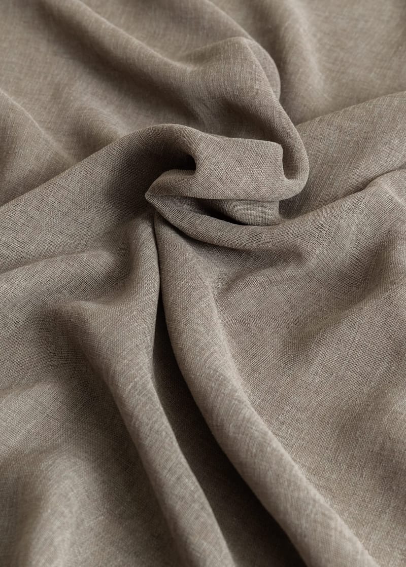 Gardin Felicia 140x240 cm - Olivgrön - Textil & mattor - Gardiner - Gardinlängder - Öljettgardiner