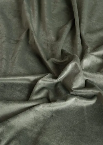 Gardin Saga 140x240 cm - Emerald Green - Textil & mattor - Gardiner - Gardinlängder - Öljettgardiner