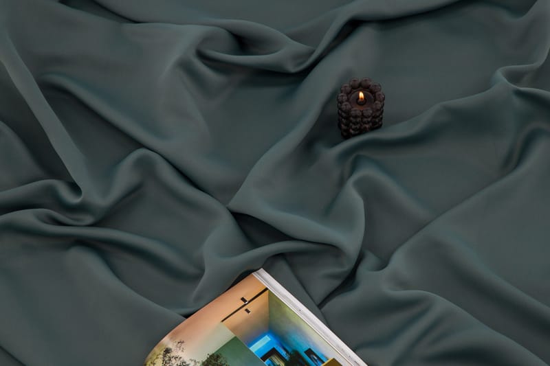 Evelyn Gardin 135x240 cm - Blå - Textil & mattor - Gardiner - Gardinlängder - Kanallängd