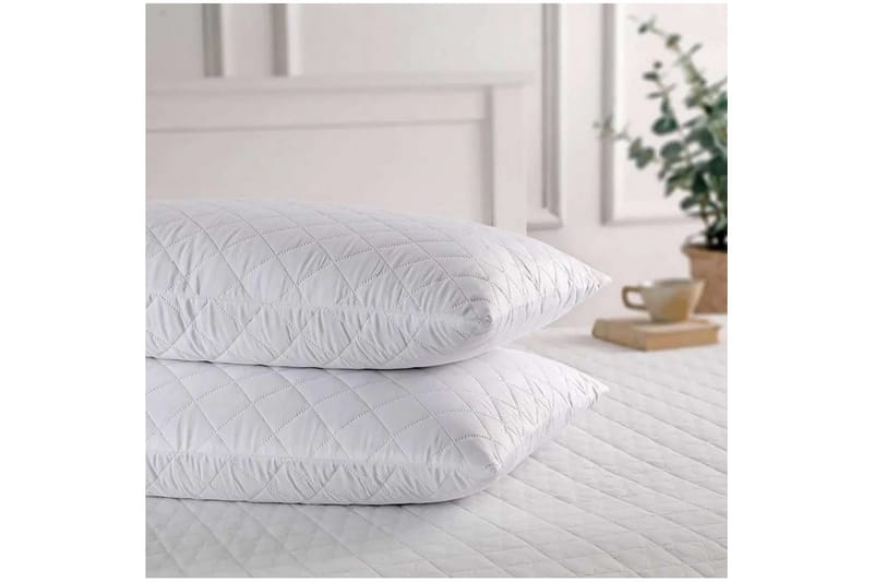 Maren Kuddfodral, Vit