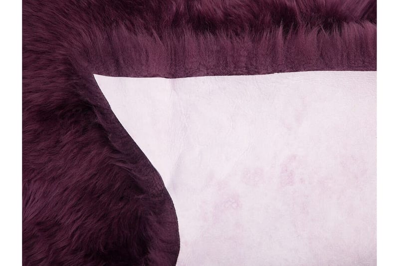 Uluru Fårskinn 65x110 cm - Lila - Textil & mattor - Matta - Fäll & skinnmatta - Fårskinn & lammskinn