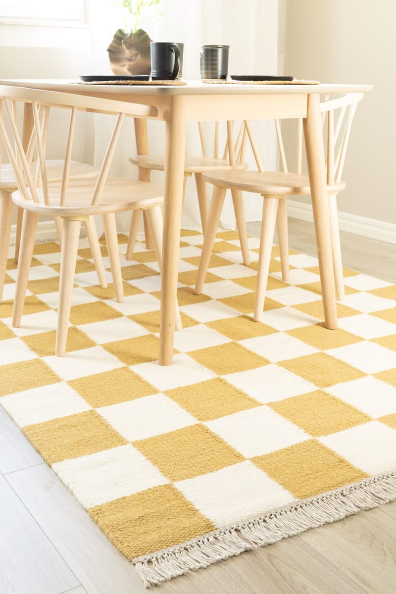 Handvävd Matta Nordic Check 140x200 cm - Lejongul - Textil & mattor - Matta - Modern matta - Ullmatta