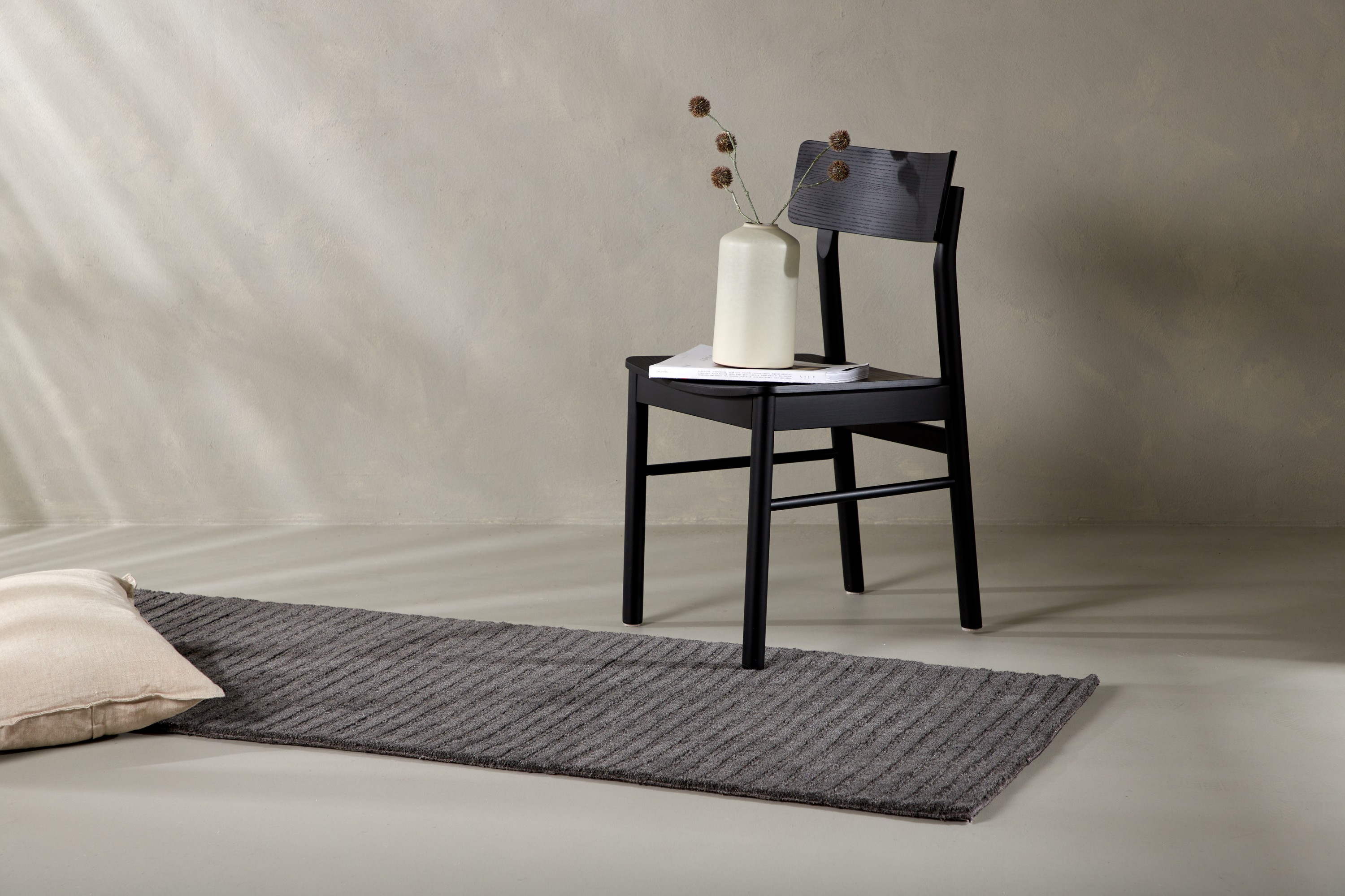 Milton Ullmatta 70x200 cm Mörkgrå