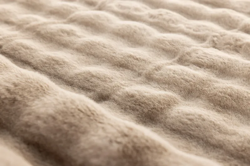 Novis Plastmatta 200x290 cm - Beige - Textil & mattor - Matta - Modern matta - Wiltonmatta
