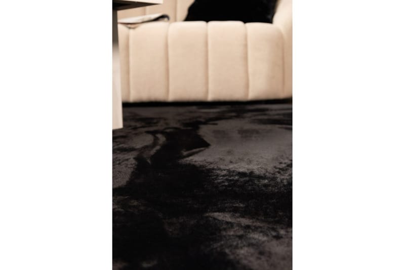 Relax Ryamatta 140x200 cm - Svart - Textil & mattor - Matta - Modern matta - Ryamatta