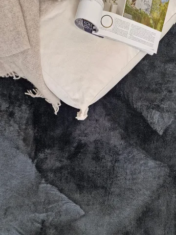 Cozy Ryamatta 133x190 cm Rektangulär - Svart - Textil & mattor - Matta - Modern matta - Ryamatta