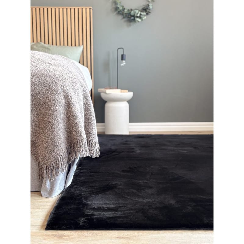 Ryamatta Heaven - 120x170 cm, Svart - Textil & mattor - Matta - Modern matta - Ryamatta