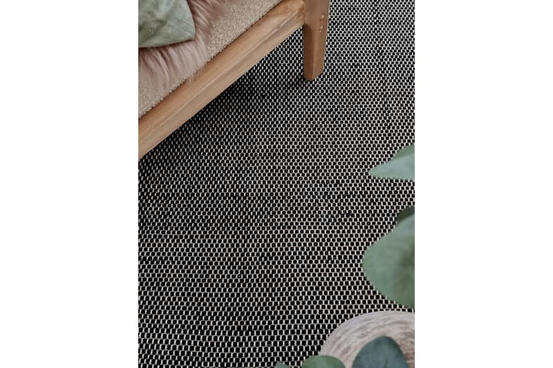 Torsby Ullmatta 160x230 cm Rektangulär - Svart - Textil & mattor - Matta - Modern matta - Ullmatta