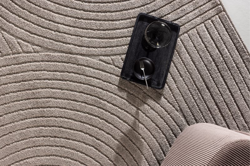 Vince Plastmatta 200x290 cm - Brun - Textil & mattor - Matta - Modern matta - Viskosmatta & konstsilkesmatta
