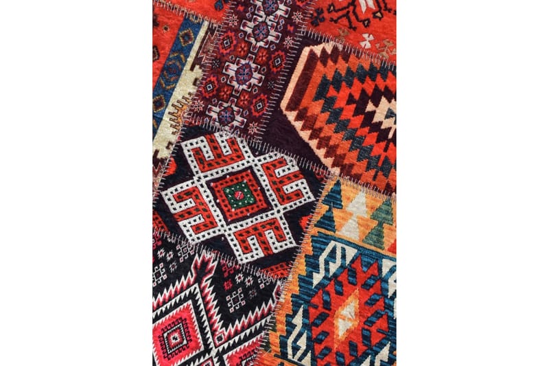 Chilai Matta 150x230 cm - Multifärgad - Textil & mattor - Matta - Modern matta - Wiltonmatta