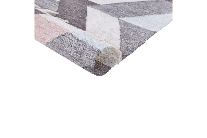 Plattvävd Nakkas - 160x230 cm - Textil & mattor - Matta - Flatvävd matta