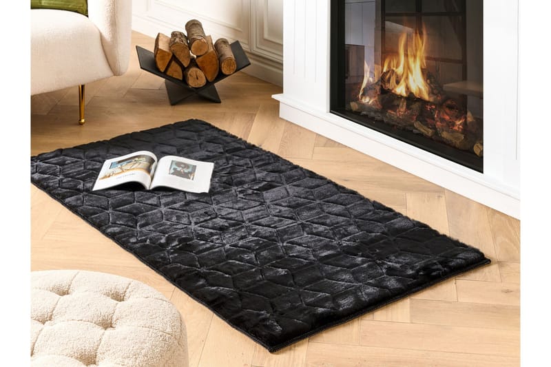 Thatta Skinnmatta 80x150 cm - Svart - Textil & mattor - Matta - Små mattor