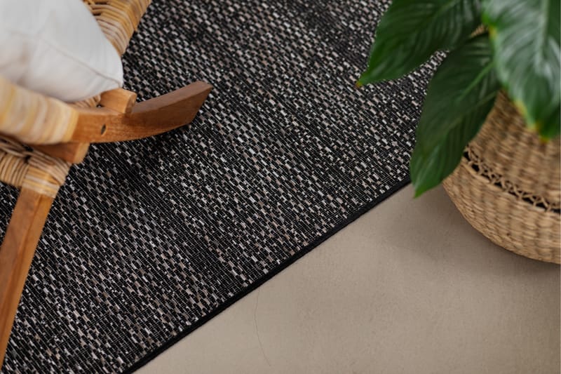 Palma Plain Utomhusmatta 160x230 cm - Svart - Textil & mattor - Matta - Utomhusmatta - Balkongmatta & altanmatta