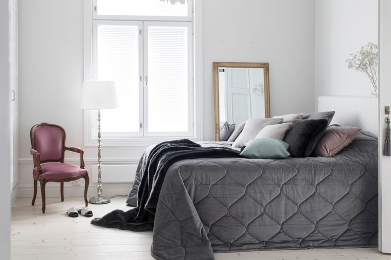 Överkast Manuel 260x210 cm - Grå - Textil & mattor - Sängkläder