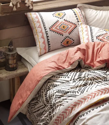 Botswana Bäddset 140x200 cm - Tegelröd Gul Vit Svart - Textil & mattor - Sängkläder - Bäddset & påslakanset - Påslakanset enkelsäng