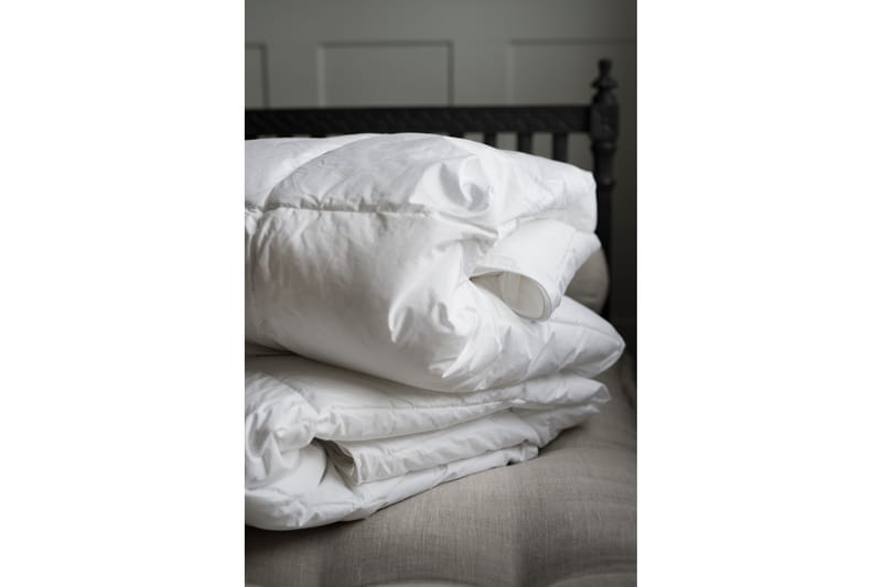 Hotelltäcke 220x210 cm - Sängkläder - Täcke