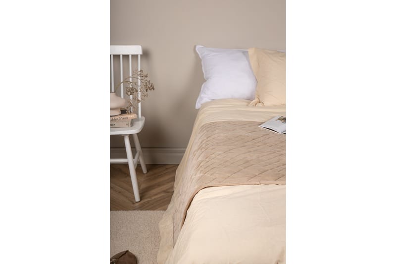 Jilly Överkast 80x260 cm - Beige - Textil & mattor - Sängkläder