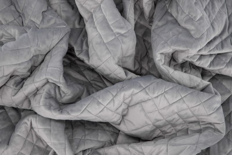 Jilly Överkast 80x260 cm - Ljusgrå - Textil & mattor - Sängkläder