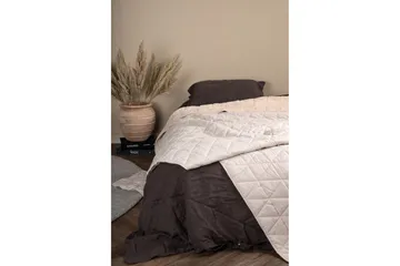Nilla Överkast 150x250 cm - Beige - Textil & mattor - Sängkläder