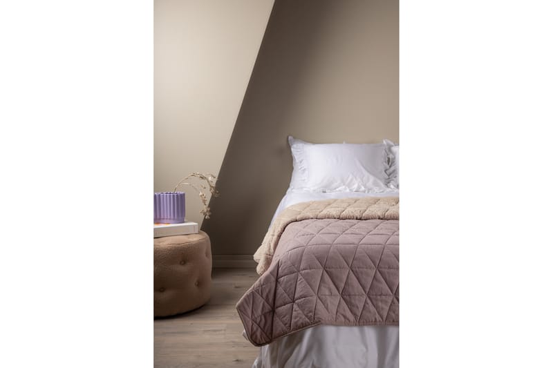 Nilla Överkast 150x250 cm - Ljusrosa - Textil & mattor - Sängkläder