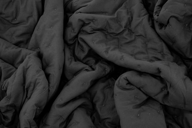 Sally Överkast 180x260 cm - Antracit - Textil & mattor - Sängkläder