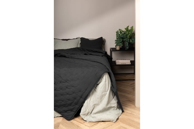 Sally Överkast 180x260 cm - Antracit - Textil & mattor - Sängkläder
