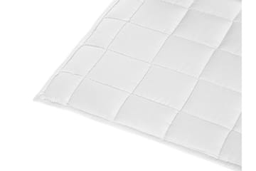 Täcke 220 x 240 cm JANNU - Vit - Textil & mattor - Sängkläder