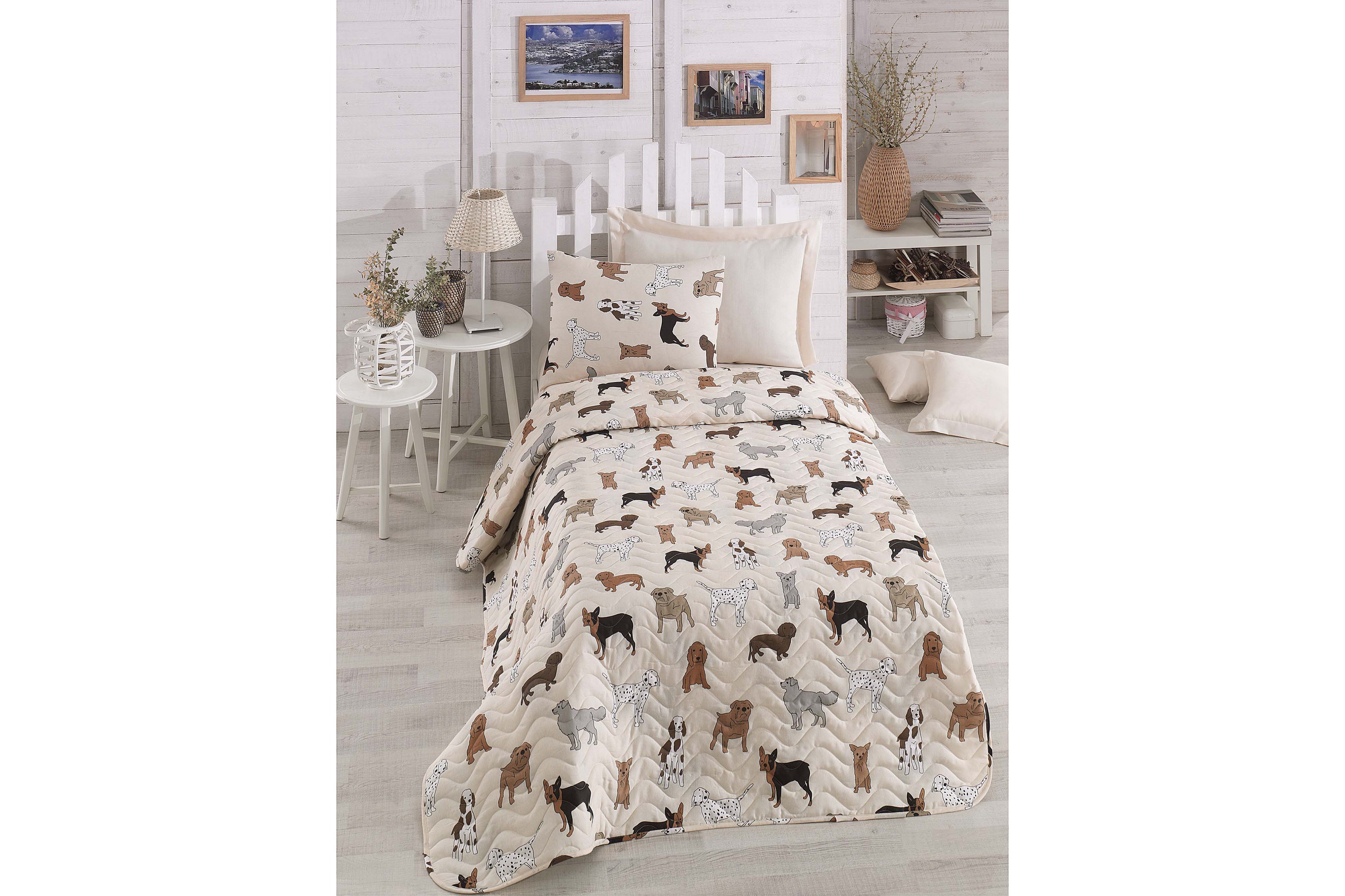 Överkast Eponj Home Enkelt 160x220-Kuddfodral Quiltat CremeMulti