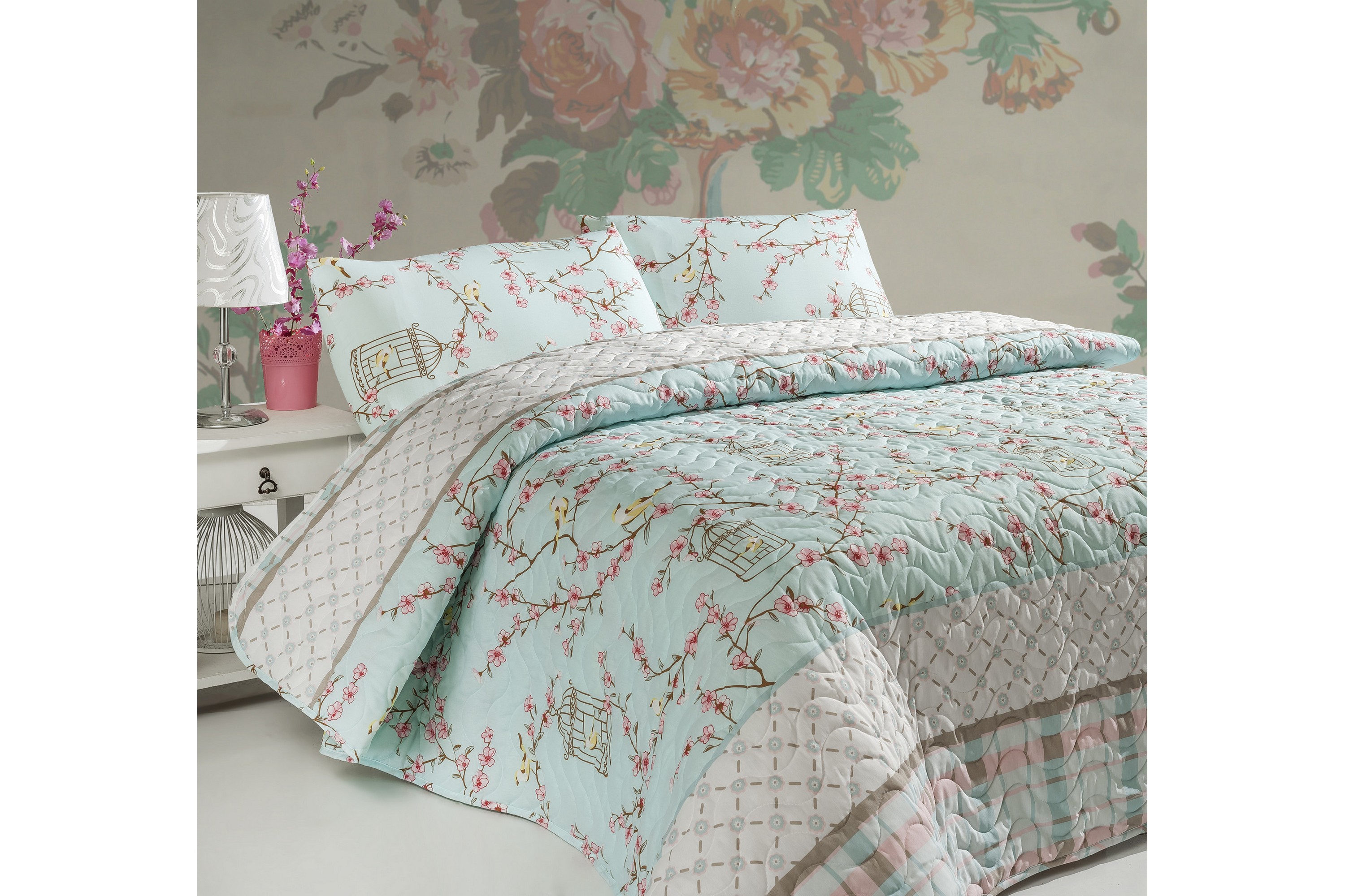 Överkast Eponj Home Enkelt 160x220-Kuddfodral Quiltat TurkosVitBeigeRosa