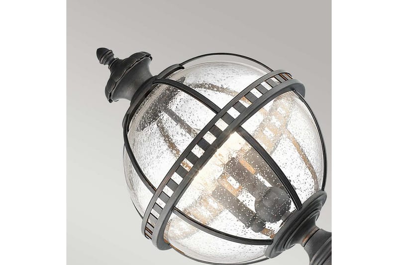 Sockellampa Kichler Halleron - Belysning - Utelampor & utomhusbelysning - Stolplykta & grindlykta